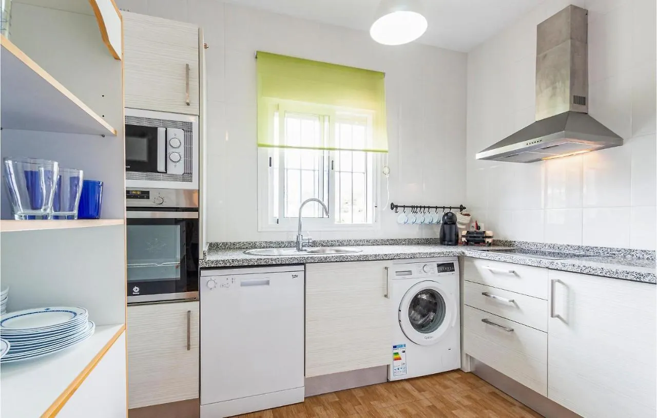 3 Bedroom Stunning Home In Malaga Holiday home