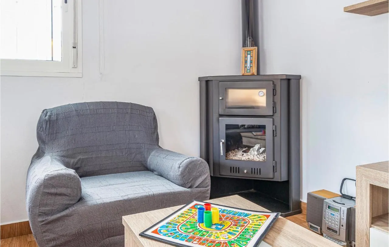 3 Bedroom Stunning Home In Malaga